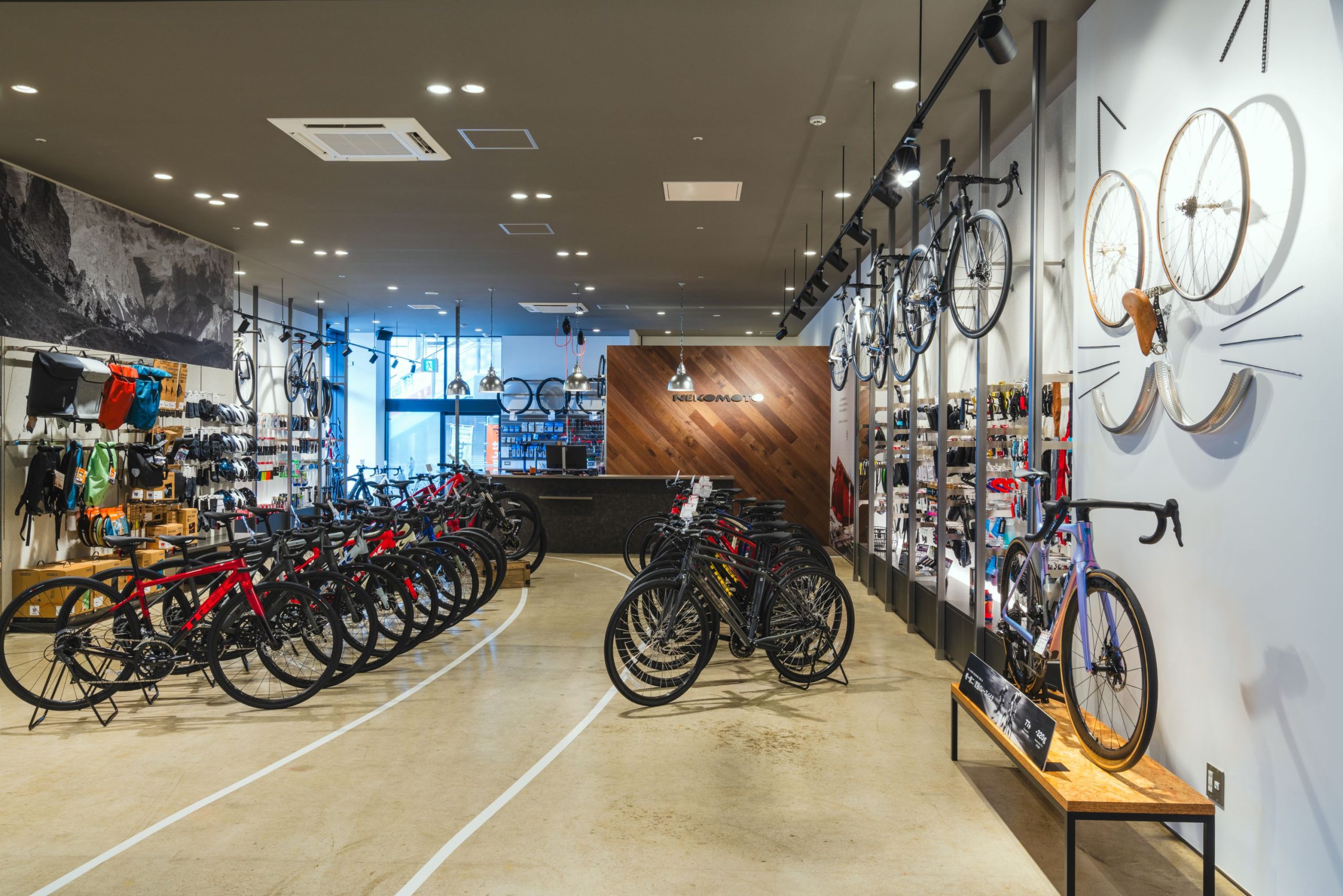 バイシクルネコモト楽々園 短縮営業のお知らせ。