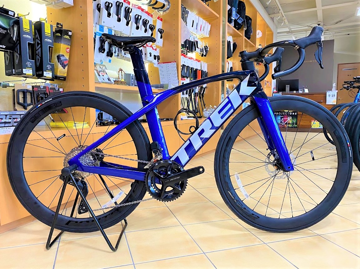 TREK2023年モデル Madone SL6 Di2が入荷しました！～バイシクルネコモト二葉店～